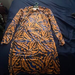 Orange and blue dress.. zipper